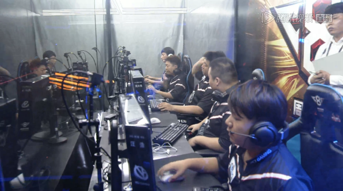 Reddit 社区讨论 CS2 地图池的未来