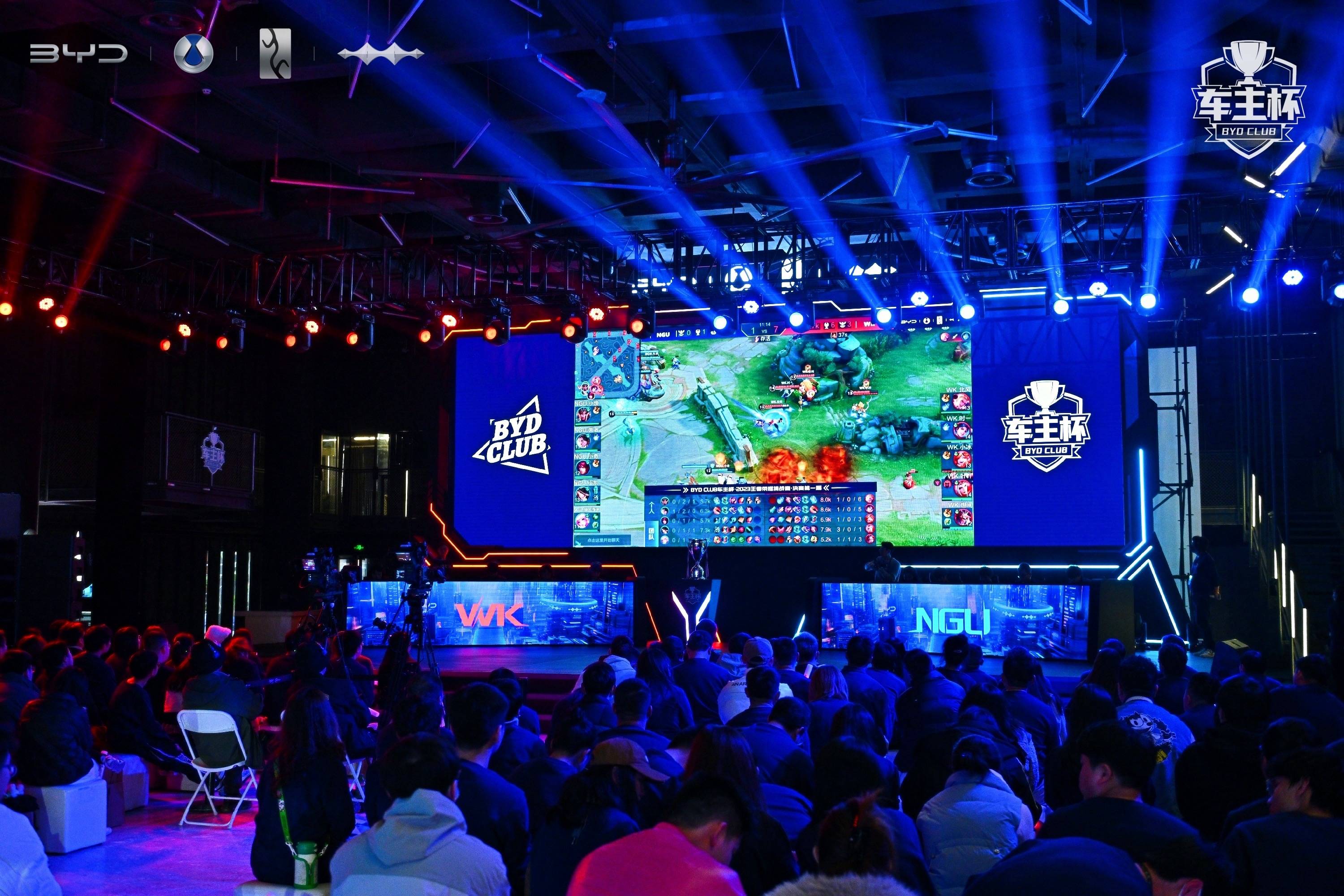 LPL夏季赛W8D2：小Wei野区遭遇Tarzan，Rookie对位Creme